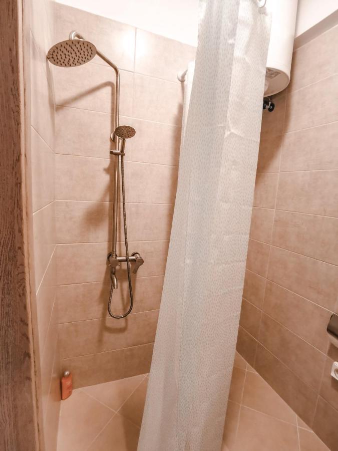 Tip Top Apartment Chalkís المظهر الخارجي الصورة